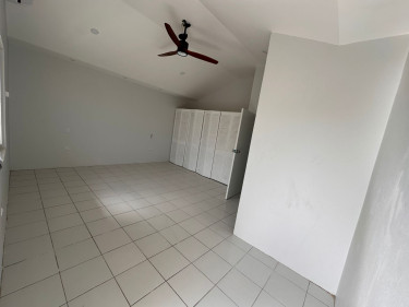2 Bedroom 2 Bathroom Apartment