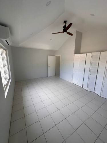 2 Bedroom 2 Bathroom Apartment