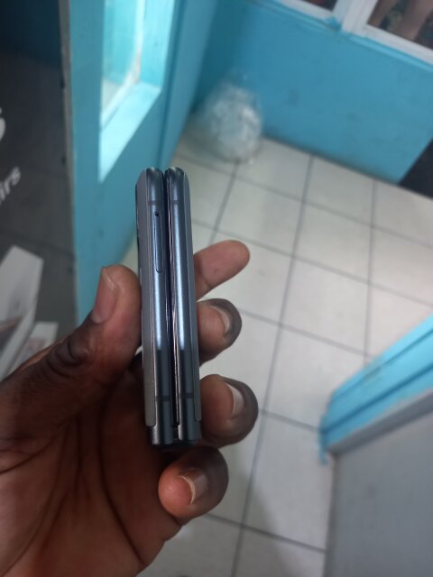 Motorola Razr 2023