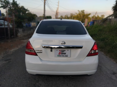 Nissan Tida