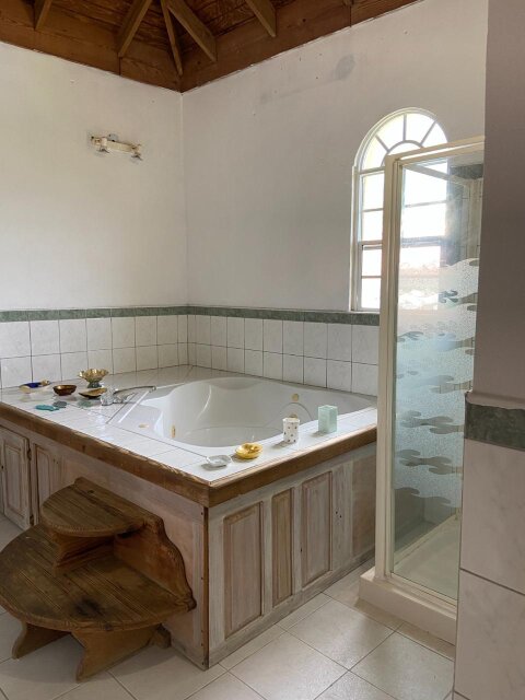 5 Bedroom 5Bathroom For Sale