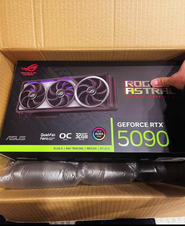 GEFORCE RTX 3060 TI GAMING X TRIO/ GEFORCE RTX 309