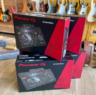 Pioneer XDJ XZ , Pioneer DJ DDJ-REV7/ Pioneer DDJ 