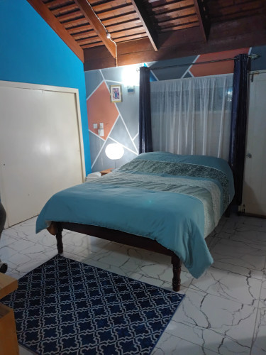 1 Bedroom With Own Bathroom For UWI Students