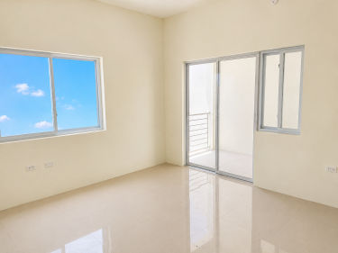 3 Bedrooms 2.5 Bathrooms With Carport In Portmore 
