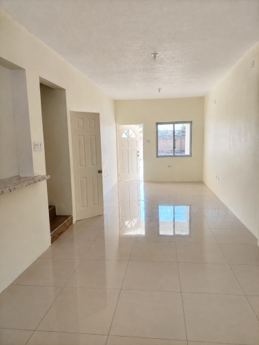 3 Bedrooms 2.5 Bathrooms With Carport In Portmore  Townhouses Portmore