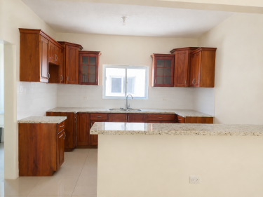 3 Bedrooms 2.5 Bathrooms With Carport In Portmore 