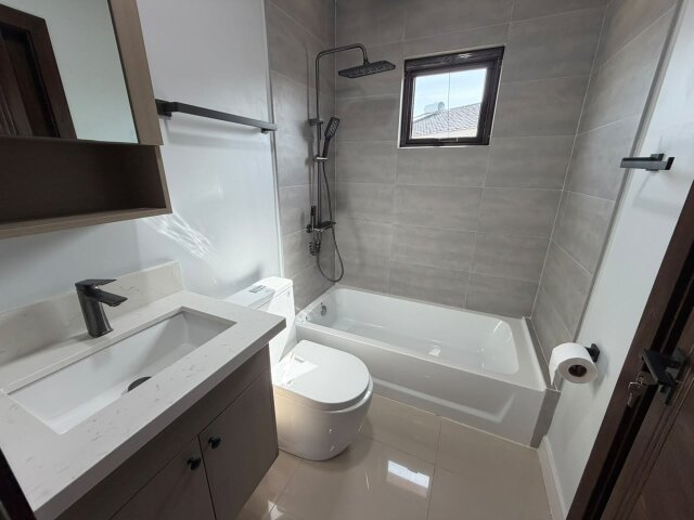 House For Sale| Oak Estate, St. Catherine
