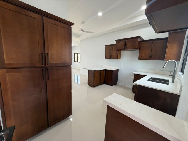 House For Sale| Oak Estate, St. Catherine