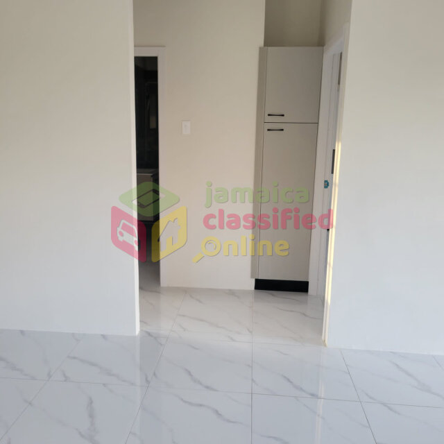 2 Bedroom 1 Bath House For Sale - HUGE LAND SPACE