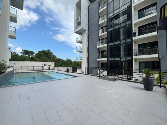 Modern 1 Bedroom Apartment On Wellington Drive