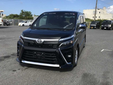 2020 TOYOTA VOXY Vans & SUVs KINGSTON