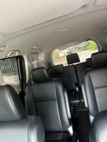 2015 Toyota Noah (Esquire) 