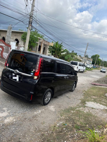 2015 Toyota Noah (Esquire) 