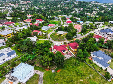 5 Bedrooms 5 Bathrooms Investment Property