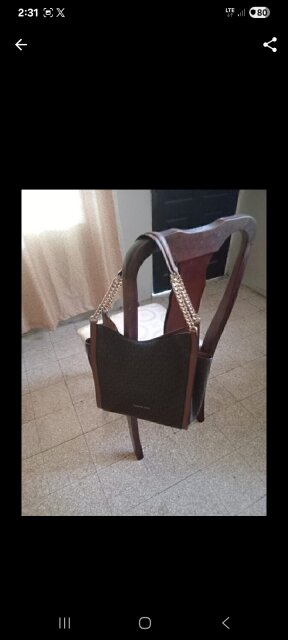 Authentic Michael Kors Bag (Huge Discount!!)