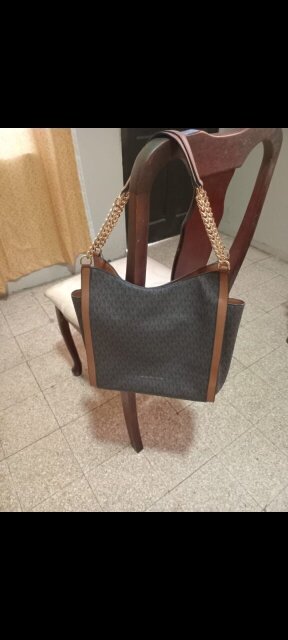 Michael Kors Medium Tote Bag (Huge Discount!!) Handbags & Purses Havendale