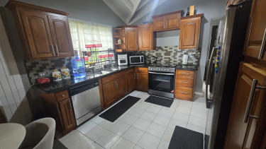 Modern 3 Bedroom Bungalow 