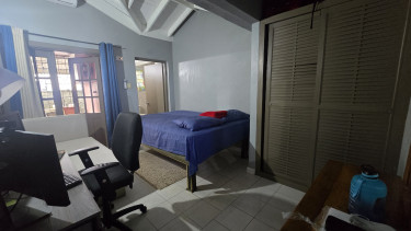 Modern 3 Bedroom Bungalow 