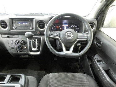 Nissan   Vans & SUVs Japan