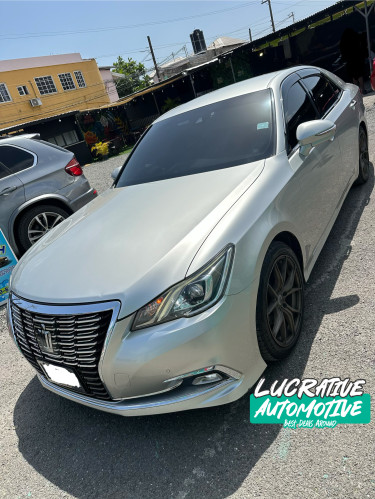 2017 Toyota Crown Royal Saloon Cars 85 Waltham Park Road 