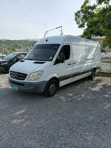 2011 Mercedes Sprinter Van   Trucks Richmond
