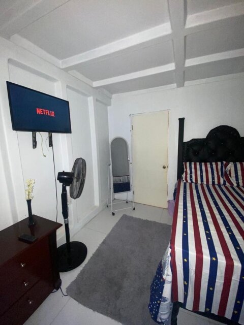 1 Bedroom with Kitchen, Bathroom, and Patio
