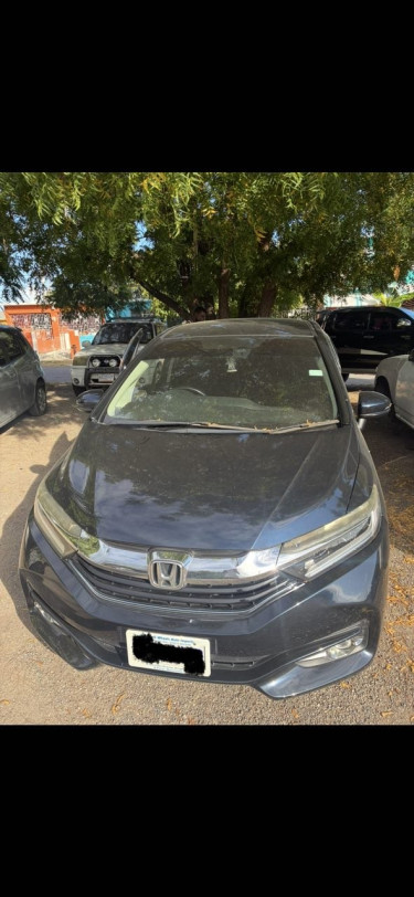 2016 Honda Shuttle Hybrid Cars Portmore