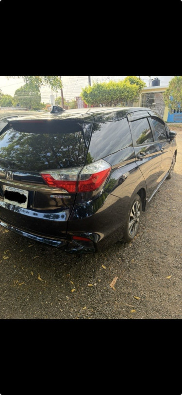 2016 Honda Shuttle Hybrid
