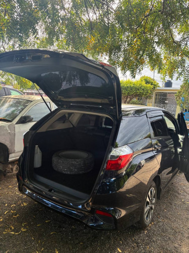 2016 Honda Shuttle Hybrid