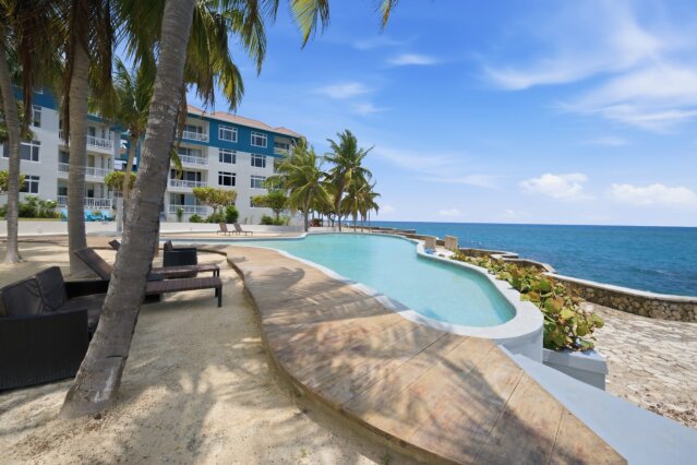 For Sale Tower Isle, St. Mary| 2 Bed/2 Bath