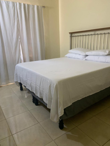 2 Bedroom