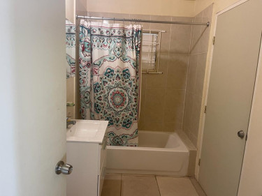 2 Bedroom