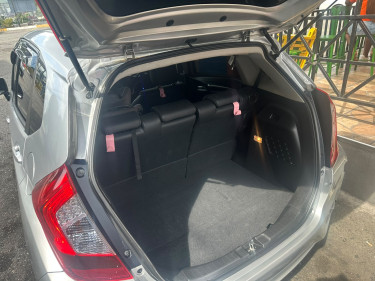HONDA FIT HYBRID 