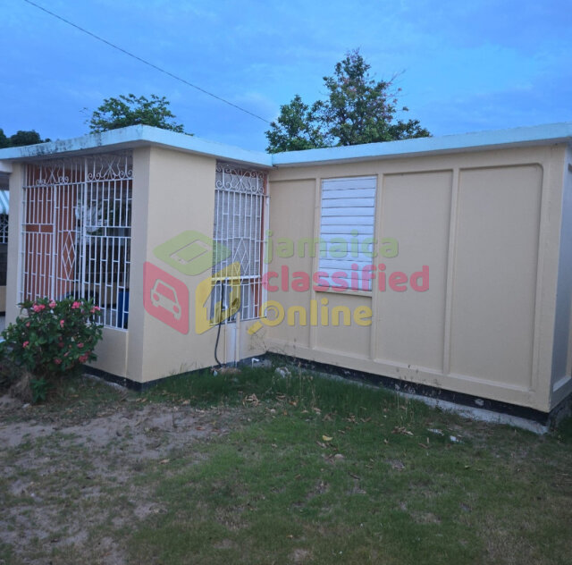 2 Bedroom House