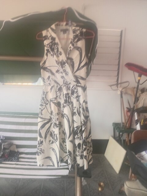 Women And Girls Dresses For Sale