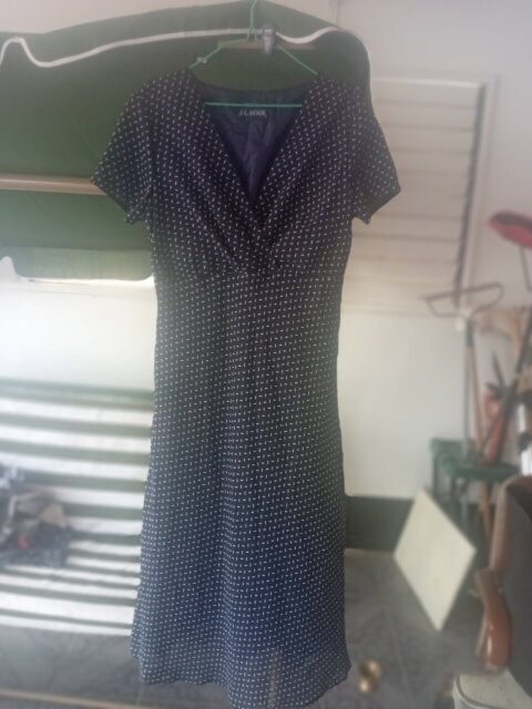 Women And Girls Dresses For Sale