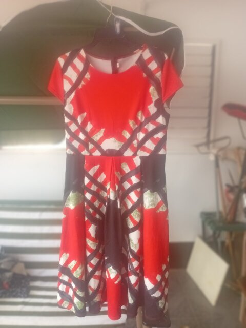 Women And Girls Dresses For Sale