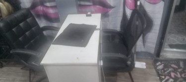 Nail And Hair Station