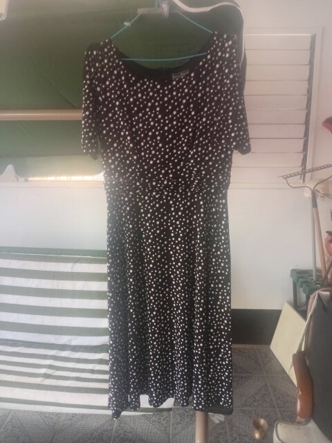 Women And Girls Dresses On Sale
