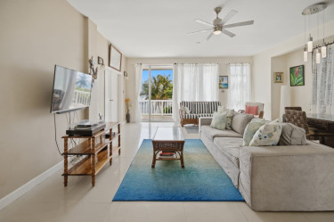2 Bed, 2 Bath Resort Apartment/Villa