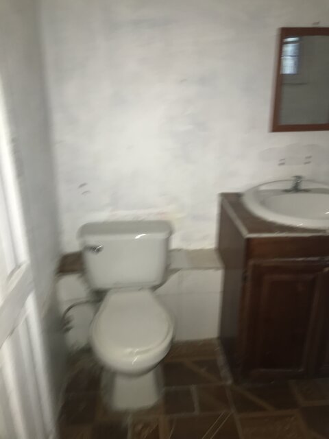 1 Bedroom In Great Condition