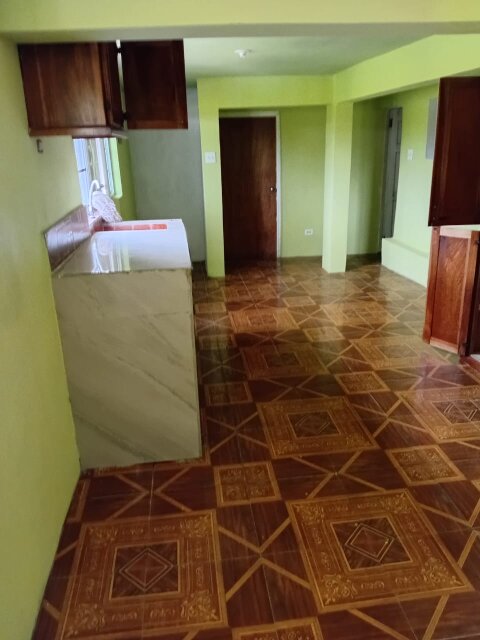 1 Bedroom In Great Condition Apartments Garlands Dist