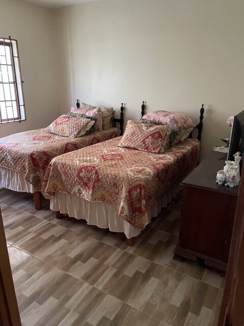 Shared 2 Bedrooms Apartment with Parking