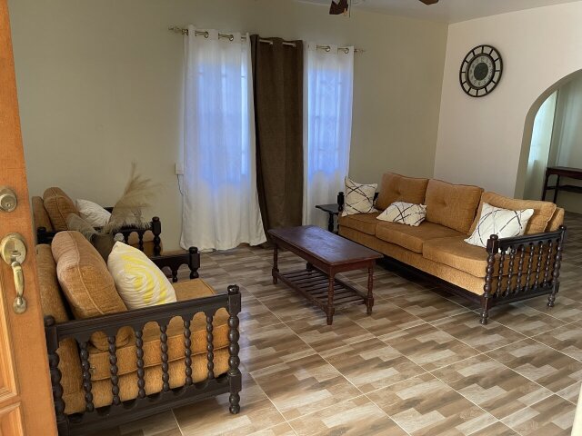 Shared 2 Bedrooms Apartment with Parking