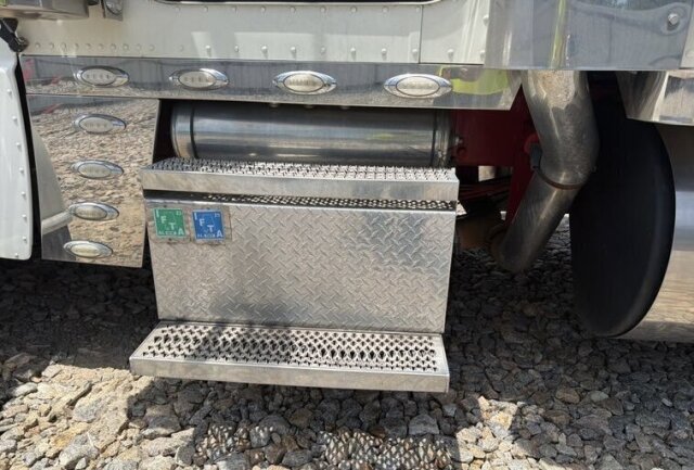 2021 Peterbilt Working In Perfect Condition