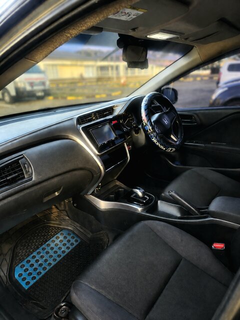 Car Rental- 2016 Honda Grace