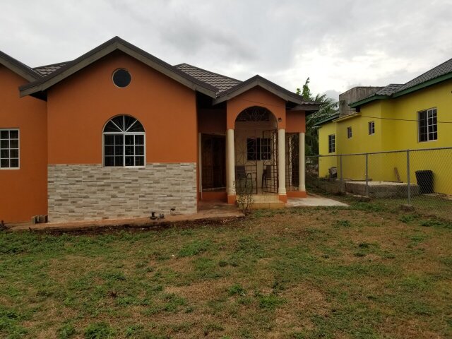 3 Bedroom 2.5 Bath House For Sale Houses Nain