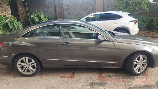 Mercedes Benz E350 COUPE 2010