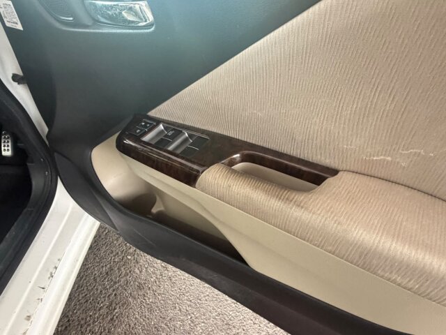 2015 Honda Grace LX